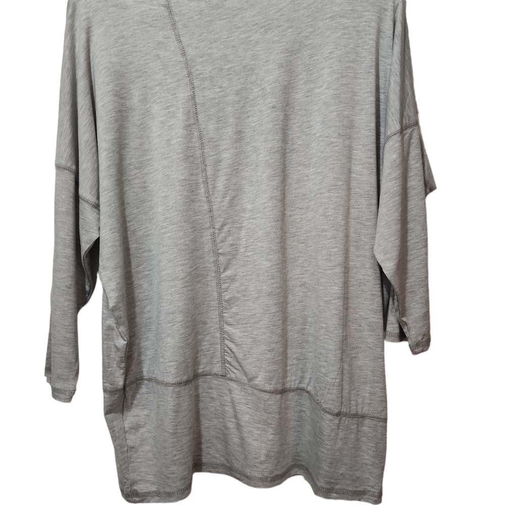 NWT August silk women's small light gray 3/4 sleeve top. - Picture 5 of 5